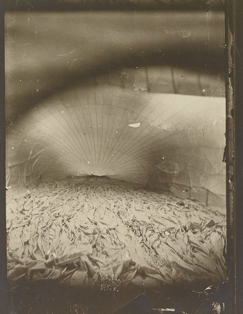 Nadar photographed the interior of the Géant while it was being inflated. 1863-64.