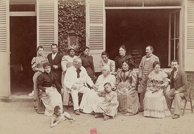 Nadar with Ernestine and their entourage, at their estate in Sénart, south of Paris. Paul Nadar, ca 1900.