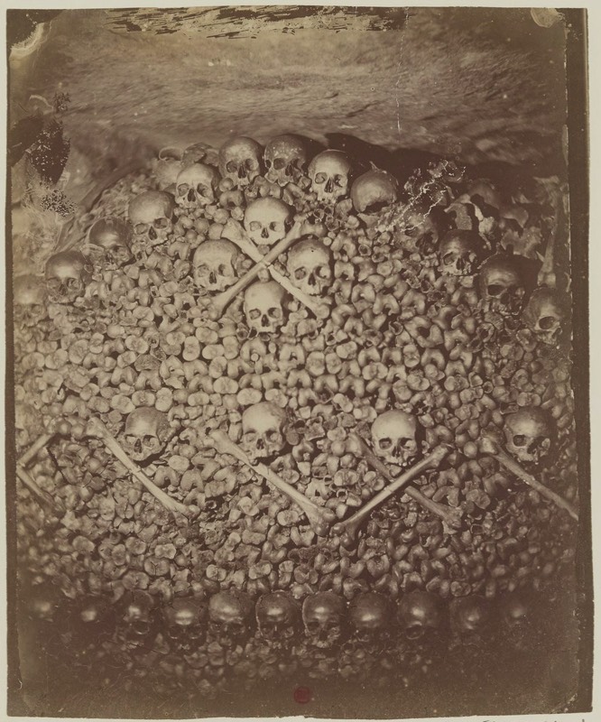 1862 photograph of the Catacombs. The director commissioned Nadar to document the tunneled ossuary.